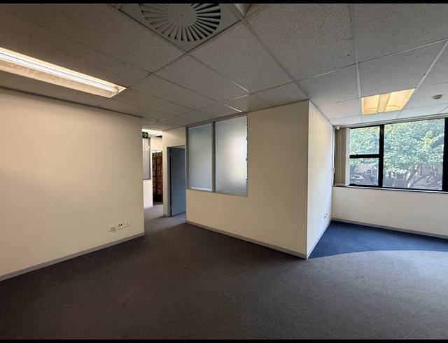 476M² OFFICE TO LET IN ROSEBANK